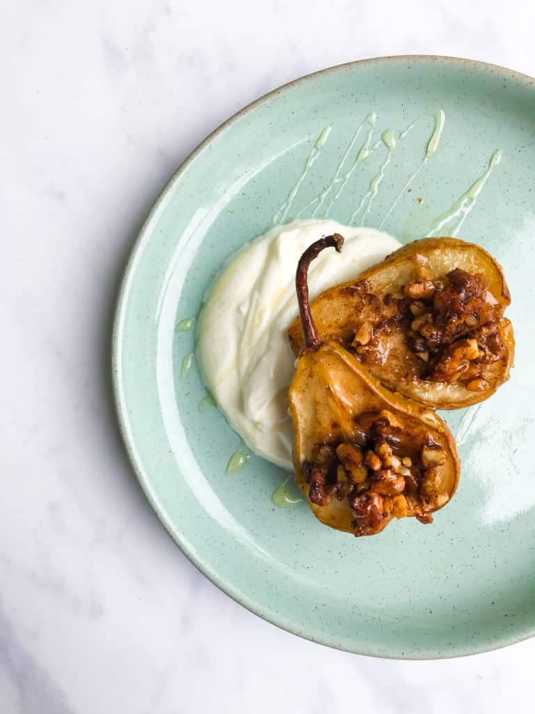 Walnut Baked Pears with Cinnamon and Maple. Vegan, GF & Healthy!