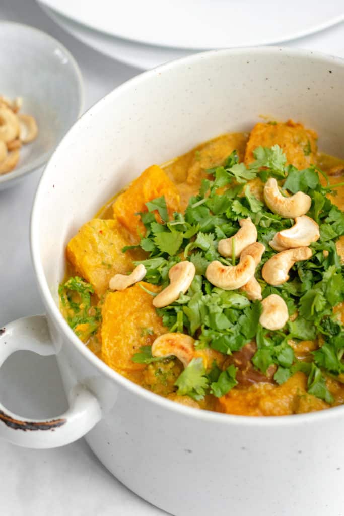 Butternut Squash Curry with Chestnuts & Kale - Vegan, GF & Healthy! Georgie Eats