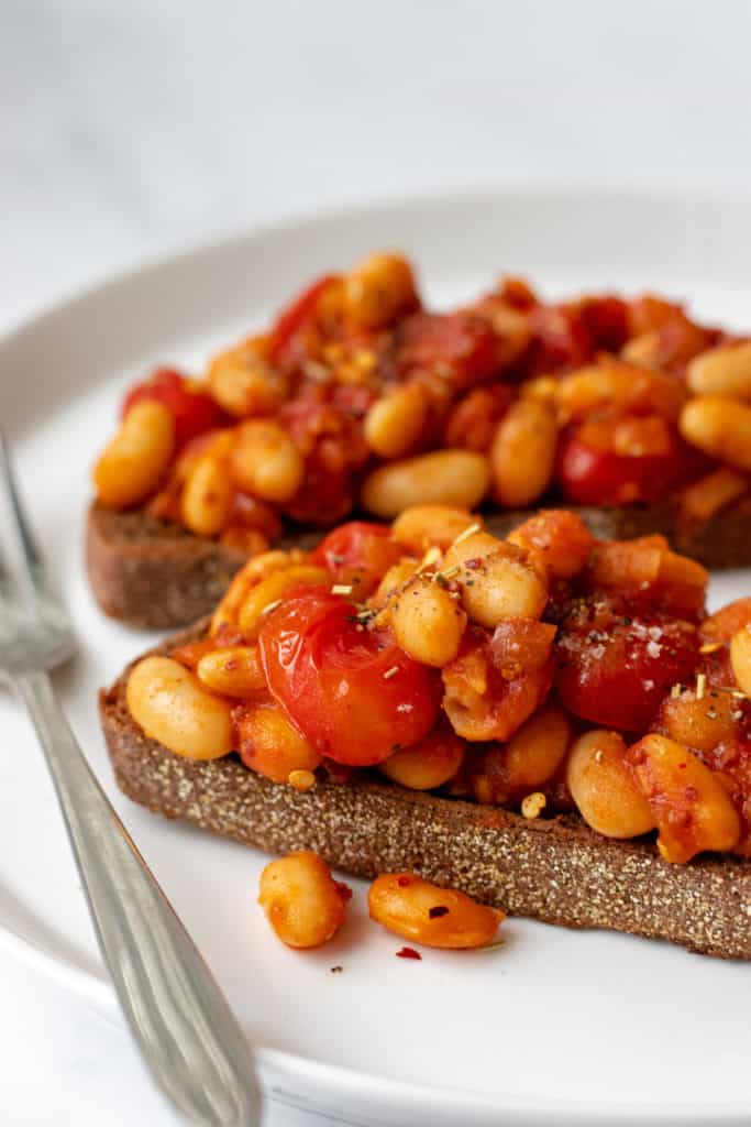 Baked Beans on Toast - Vegan, GF & Healthy! Georgie Eats.