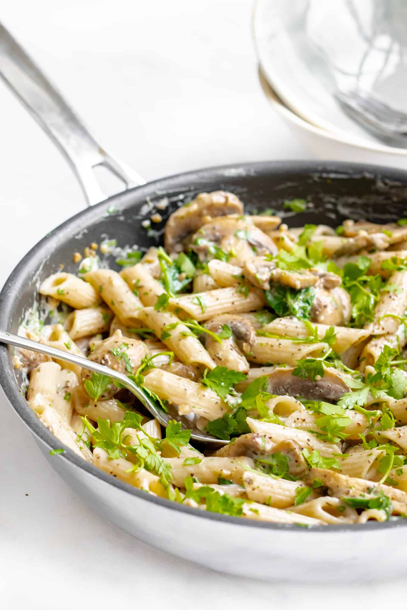 Creamy Mushroom Pasta with Parsley I Georgie Eats