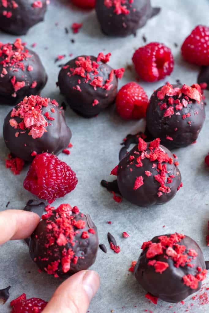 Chocolate Date Truffles - Healthy & Vegan! I Georgie Eats