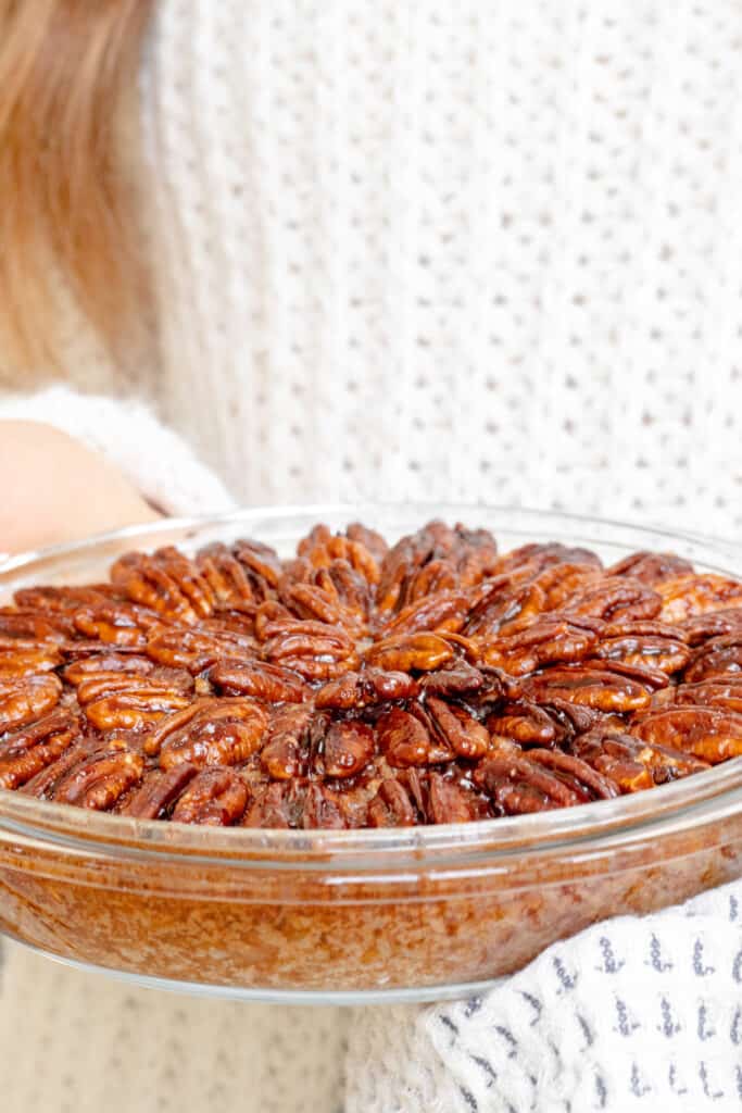 Pecan Pie Baked Porridge - Healthy, GF & Vegan Option! Georgie Eats.