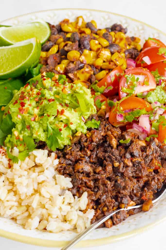 Mushroom Burrito Bowl - Vegan, GF & Healthy! Georgie Eats.