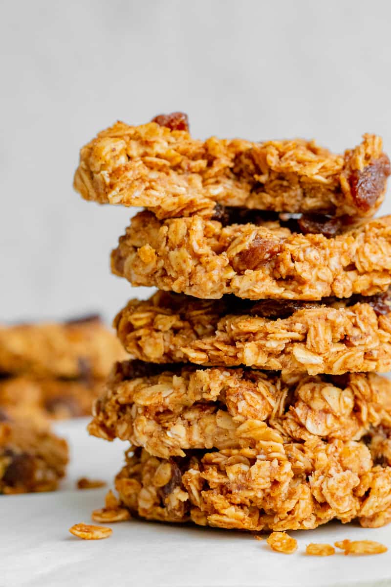 Chewy Oatmeal Raisin No-Bake Cookies I Georgie Eats