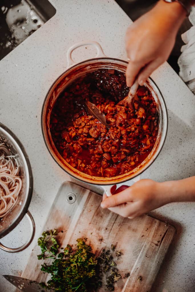 Best Ever Lentil Bolognese - Vegan, GF & Healthy! Georgie Eats.