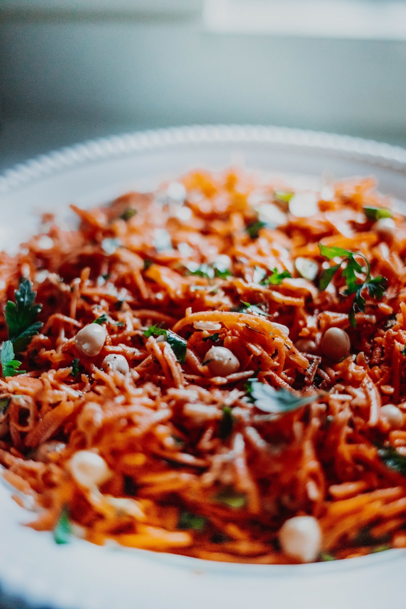 Moroccan Carrot & Chickpea Salad - Vegan, GF & Healthy! Georgie Eats.