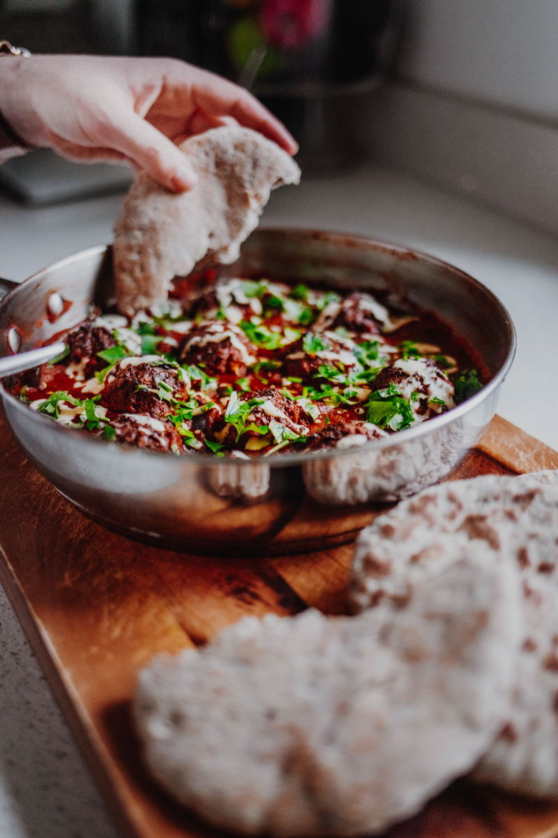 Falafel Shakshuka Served with Flatbreads - Vegan, GF & Healthy! Georgie Eats