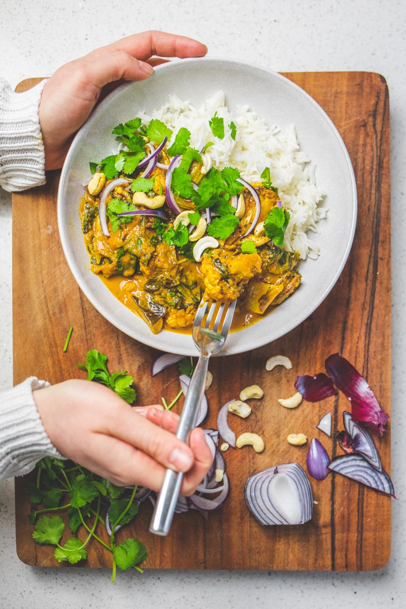 The Best Vegan Roasted Cauliflower Curry - Georgie Eats