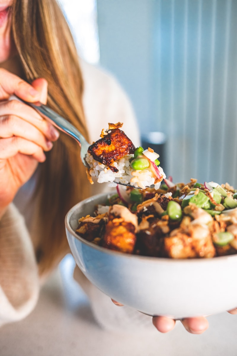 Crunchy Tofu Sushi Bowls - Georgie Eats