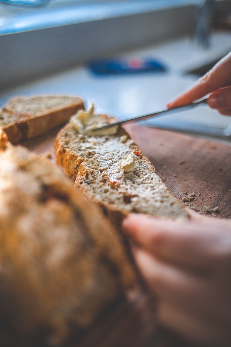 Rosemary & Sun-Dried Tomato Soda Bread - Georgie Eats