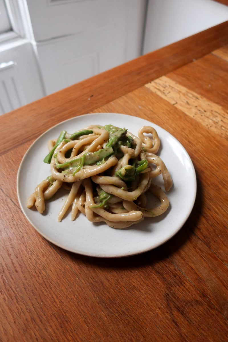 Asparagus Cacio e Pepe - Georgie Eats