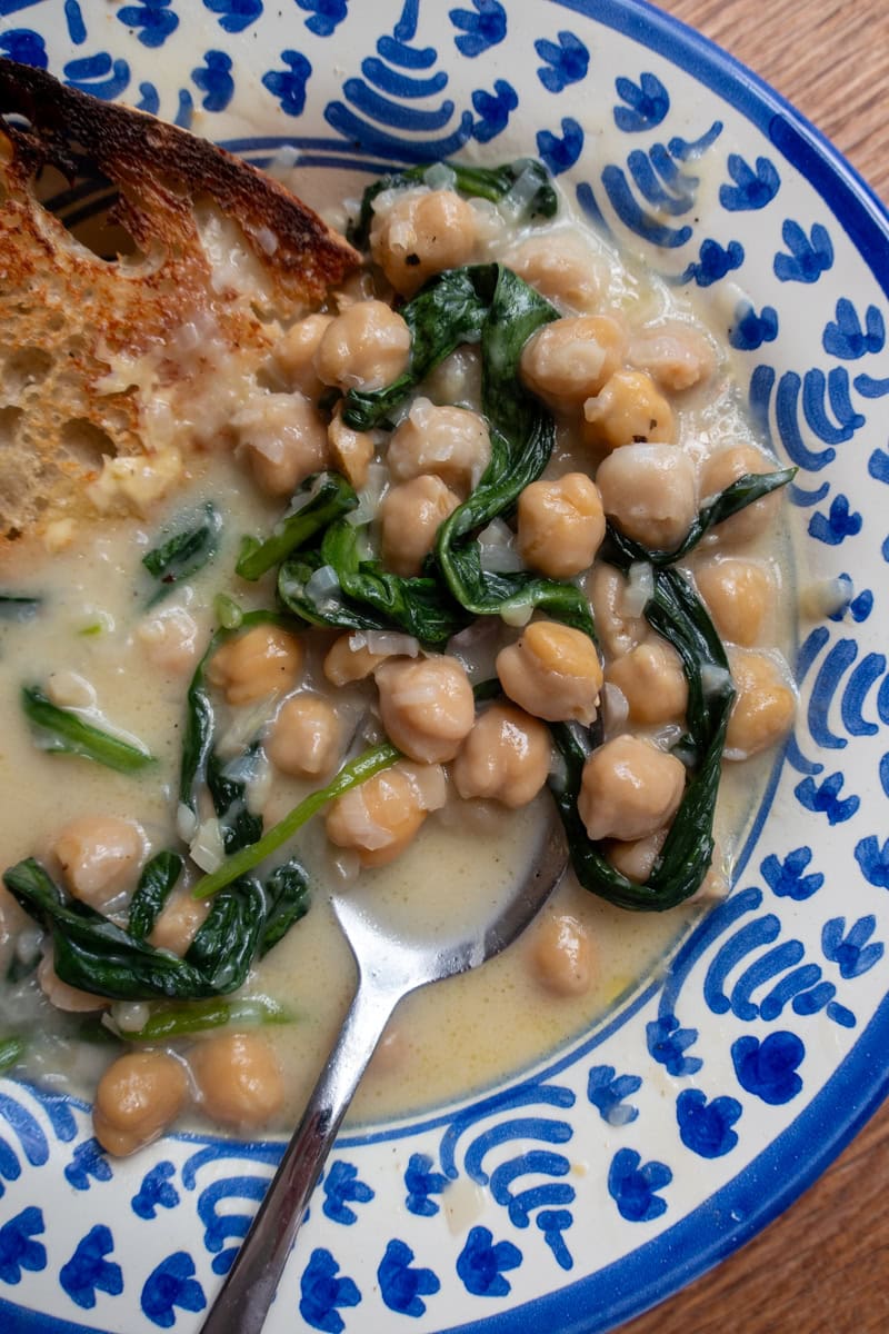 Pecorino Chickpeas, Wild Garlic with bread